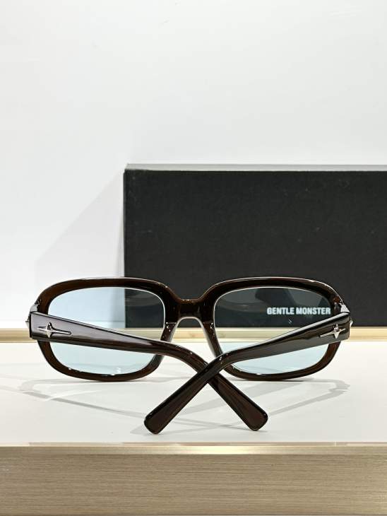 Picture of Gentle Monster Sunglasses _SKUfw73238824fw